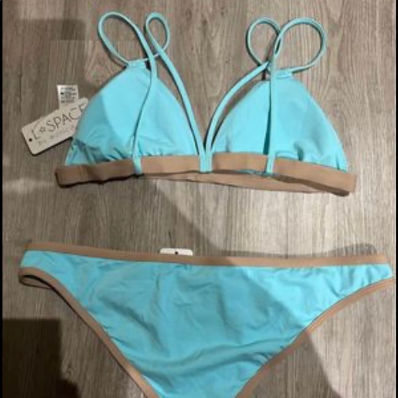 BNWT L*Space bikini - Picture 2 of 2